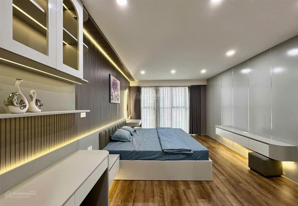 Chuyển ct gđ e cần bán ch 133m2, 3n2vs, góc thoáng, sẵn sổ  giá 8,35 tỷ tại hh2 bắc hà. 0866 839 ***