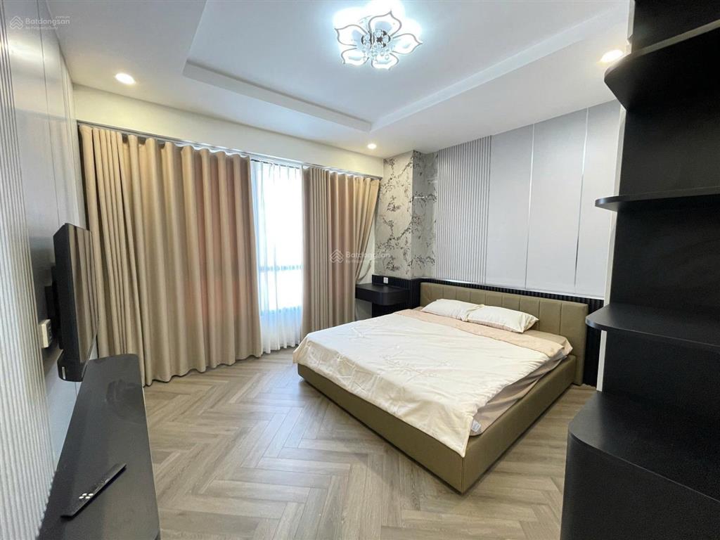 Chuyển sang 3 ngủ nên gđ e cần bán gấp ch 65m2, 2n2vs, sẵn sổ đỏ  giá 6,5 tỷ tại handiresco 31 lvl