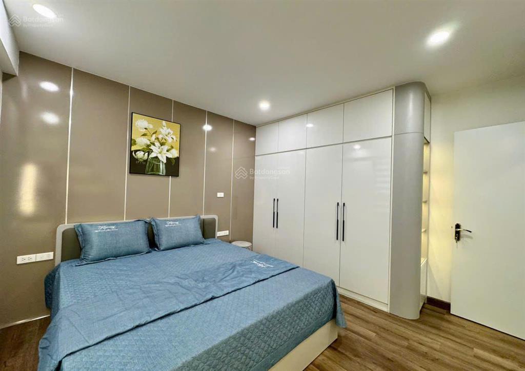 Chính chủ bán ch 65m2, 2n2vs, sổ đỏ lâu dài, full nội thất  giá 4,8 tỷ tại startup tower 91 đại mỗ