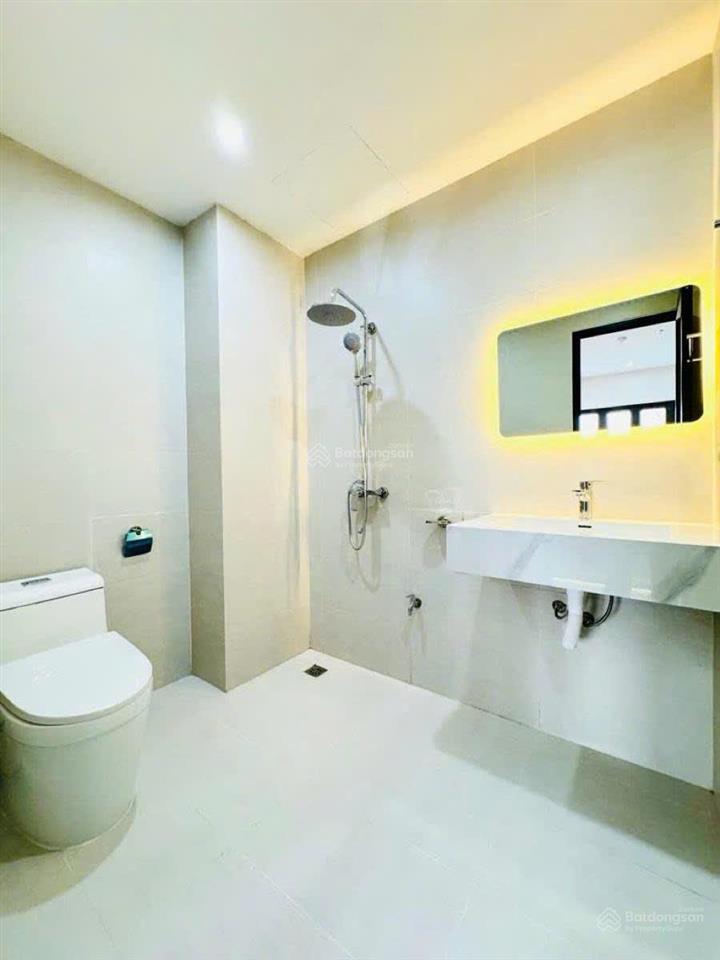 Chính chủ bán căn chung cư mini, căn góc, 3 mặt thoáng 120m2, mt 9.3*6 tầng, thang máy. 22,8 tỷ