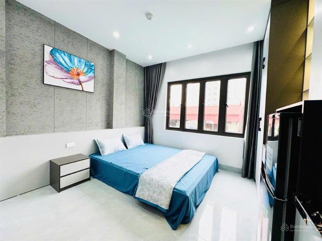 Chính chủ bán căn chung cư mini, căn góc, 3 mặt thoáng 120m2, mt 9.3*6 tầng, thang máy. 22,8 tỷ