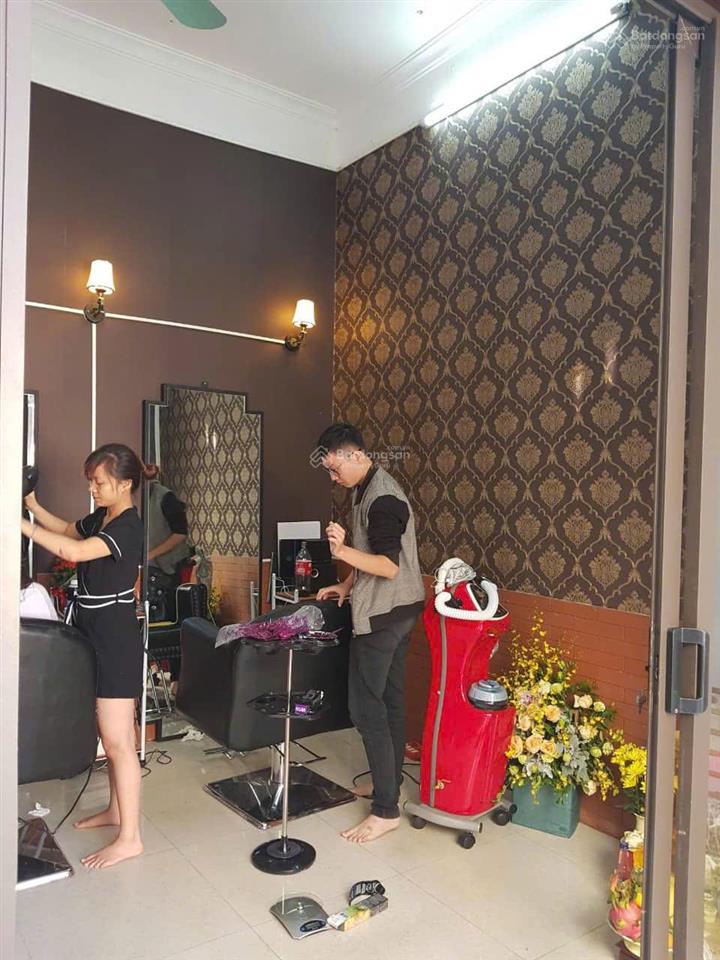 Chính chủ cho thuê nhà nguyên căn lê trọng tấn,ô tô vào nhà 55m2 *3 tầng, 12 triệu/tháng