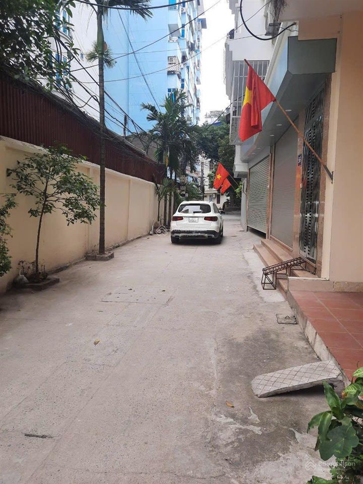 Chính chủ cho thuê nhà nguyên căn lê trọng tấn,ô tô vào nhà 55m2 *3 tầng, 12 triệu/tháng