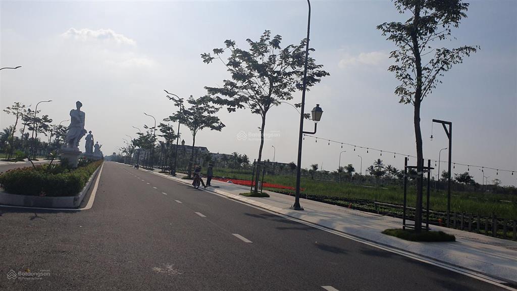 Bán đất nền ngay đại lộ dt818 ngay trung tâm hành chính long an có ngay sổ hồng