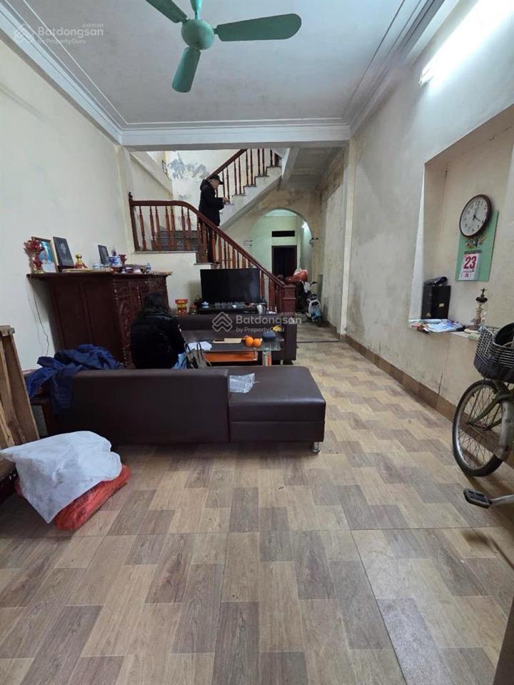 Siêu phẩm giang biên 73m2 đất vàng nhà dân xây tâm huyết giá chỉ 91tr/m2 (có ô tô)