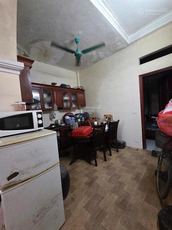 Siêu phẩm giang biên 73m2 đất vàng nhà dân xây tâm huyết giá chỉ 91tr/m2 (có ô tô)