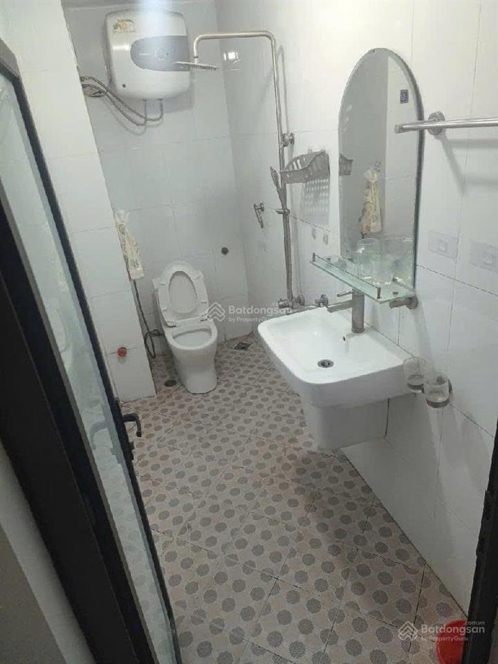 Siêu phẩm giang biên 73m2 đất vàng nhà dân xây tâm huyết giá chỉ 91tr/m2 (có ô tô)