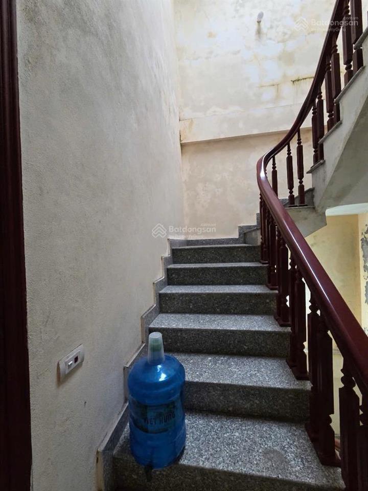 Siêu phẩm giang biên 73m2 đất vàng nhà dân xây tâm huyết giá chỉ 91tr/m2 (có ô tô)