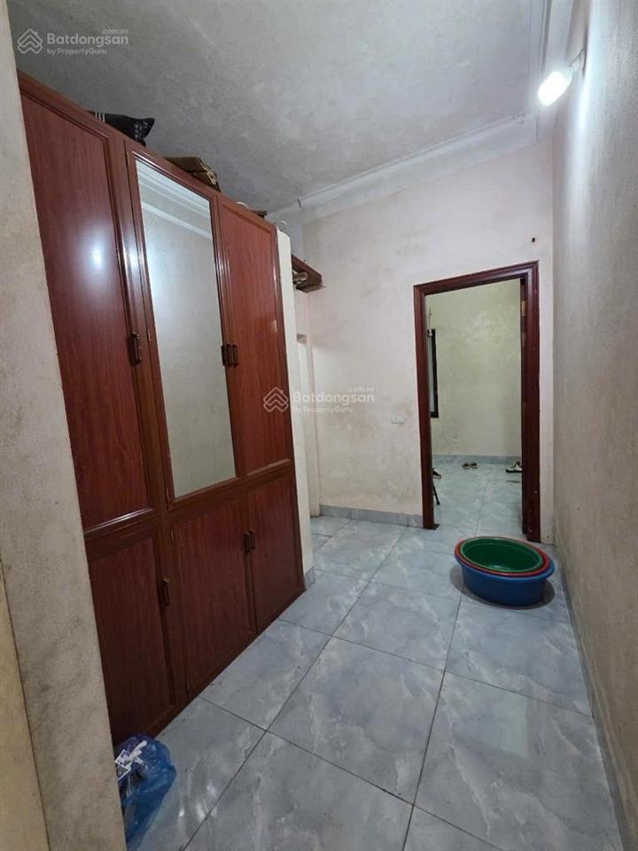 Siêu phẩm giang biên 73m2 đất vàng nhà dân xây tâm huyết giá chỉ 91tr/m2 (có ô tô)