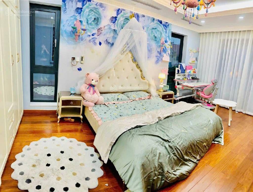 Bán biệt thự lô góc kđt việt hưng 2 mặt đường thoáng 2 mặt phong cách tân cổ điển châu âu cao cấp