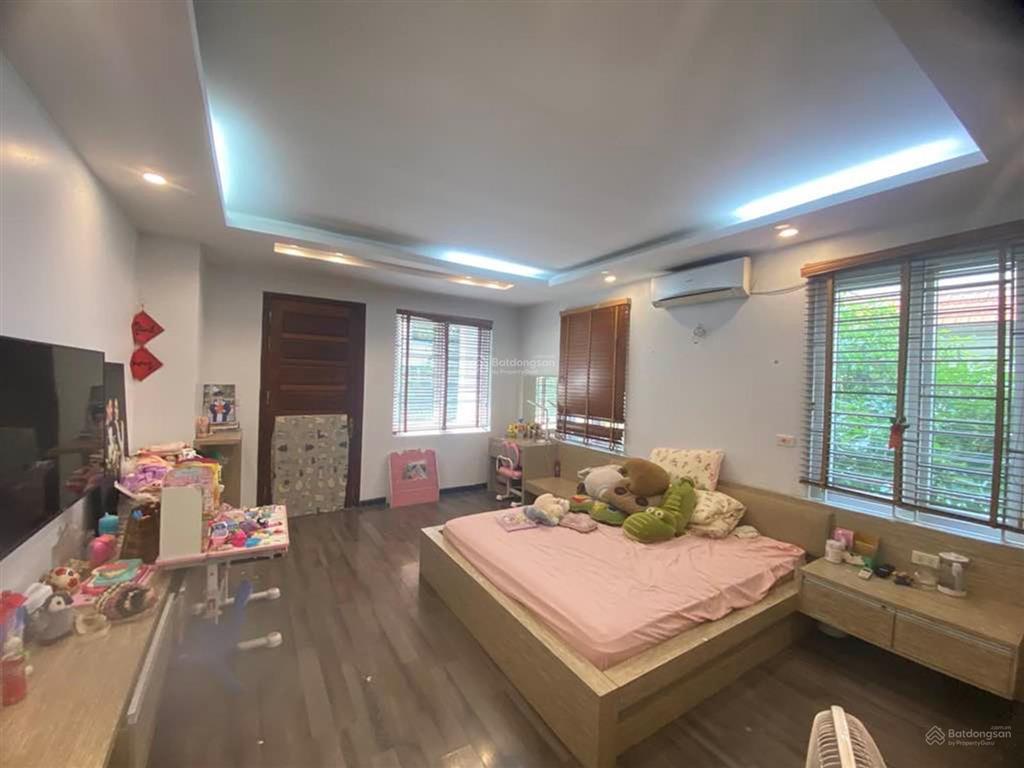 Bán biệt thự mặt phố thép mới kđt việt hưng 198,1m mt 11m 3,5 tầng giá 57 tỷ sổ đỏ sẵn giao dịch
