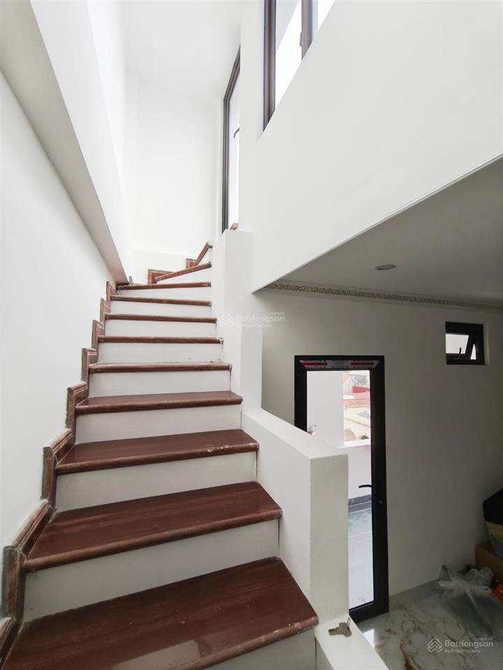[siêu phẩm việt hưng] biệt thự phố tân cổ điển 5 tầng thang máy gara 2 ô tô sổ nở hậu đẹp