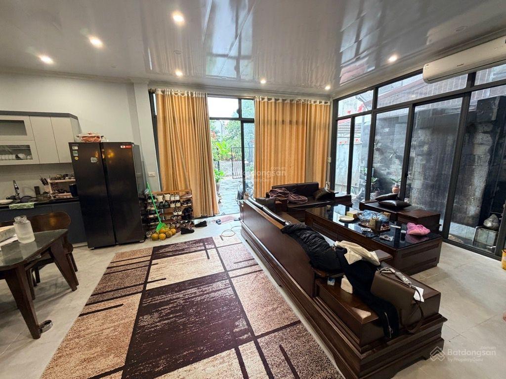 Bán đất tặng nhà vườn giáp phố việt hưng 160m2 mt 6m sân vườn hồ cá tuyệt đẹp ở sướng giáp vinhomes