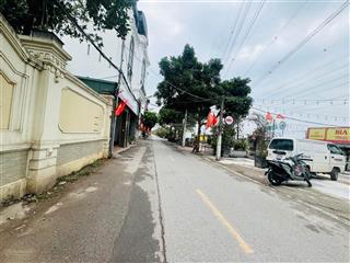 Bán lô đất tình quang giang biên 60m đường 5m mt 4m ô tô tránh ô tô vào giá 6,99 tỷ