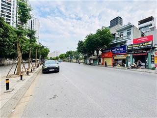 Bán đất mặt phố nguyễn lam  phúc đồng 72m mt 7,5m đã tách 2 lô nhỏ mua lẻ hoặc bán tất giá tốt