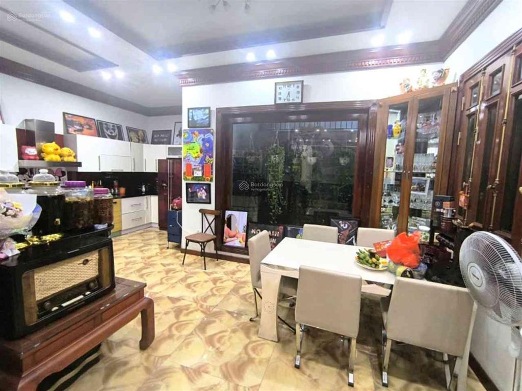 Bán biệt thự bt7 đường nguyễn văn ninh 178m2 4 tầng mặt tiền 10,2m hướng bắc phía trước rặng 68 tỷ