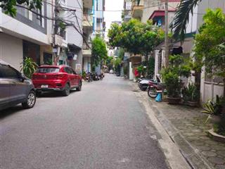 Bán nhà phân lô phúc đồng 38m 3 tầng vỉa hè ô tô tránh giá 11,6 tỷ