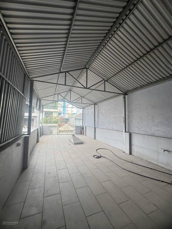 Bán nhà mặt phố ái mộ 65m 5 tầng lô góc mặt tiền 4,6m đoạn vị trí đẹp có ô chờ thang máy 33,6 tỷ
