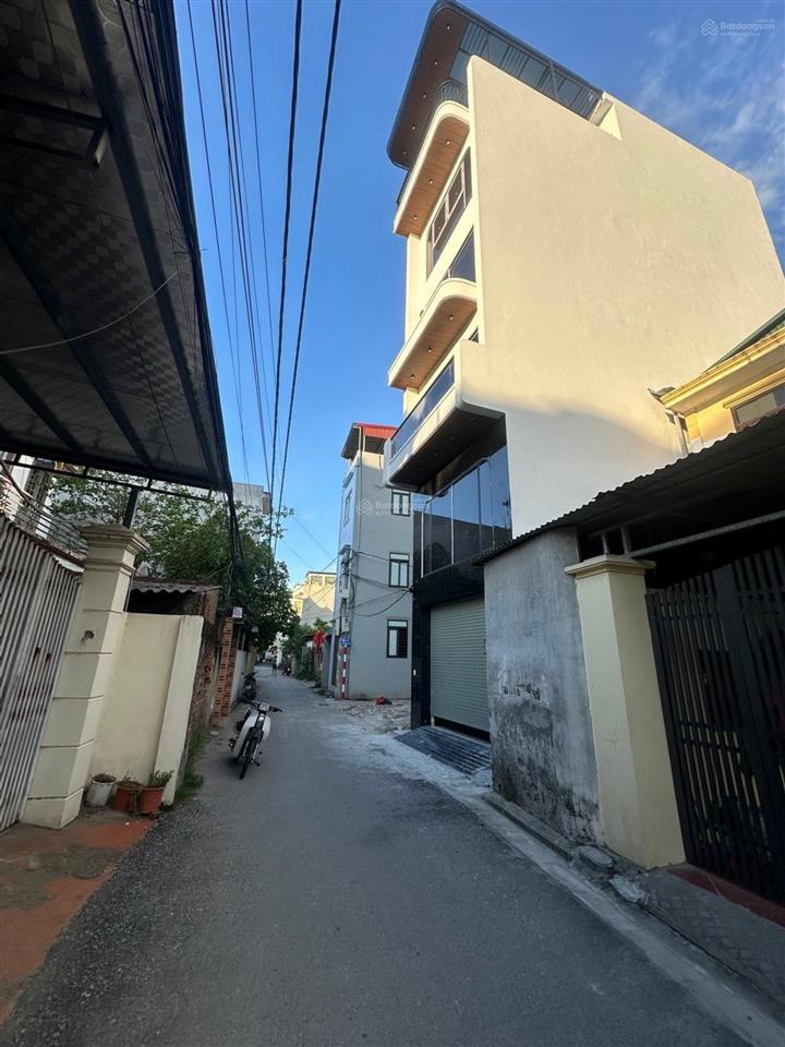 6 tầng thang máy  kinh doanh gara ô tô trung tâm phúc lợi sát kđt vinhomes