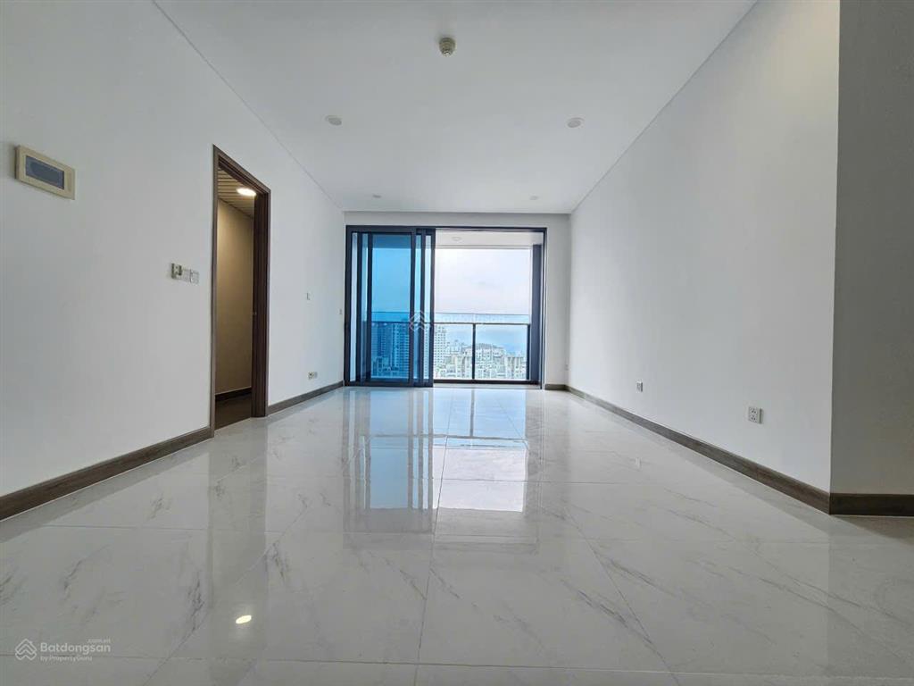 Cực hiếm tầng cao tầm nhìn panorama! cho thuê căn 2pn sunwah pearl sẵn rèm, tủ lạnh, tv, máy giặt
