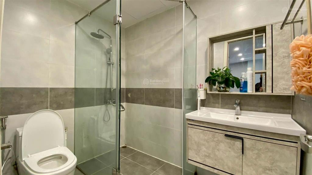 Bán căn hộ chung cư a6b mạc thái tổ. diện tích 40m2, 2pn, 1 wc