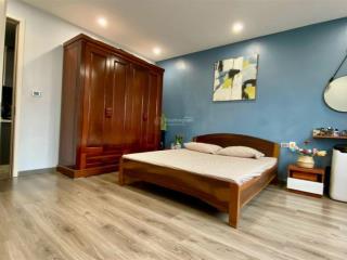 Bán căn hộ chung cư a6b mạc thái tổ. diện tích 40m2, 2pn, 1 wc