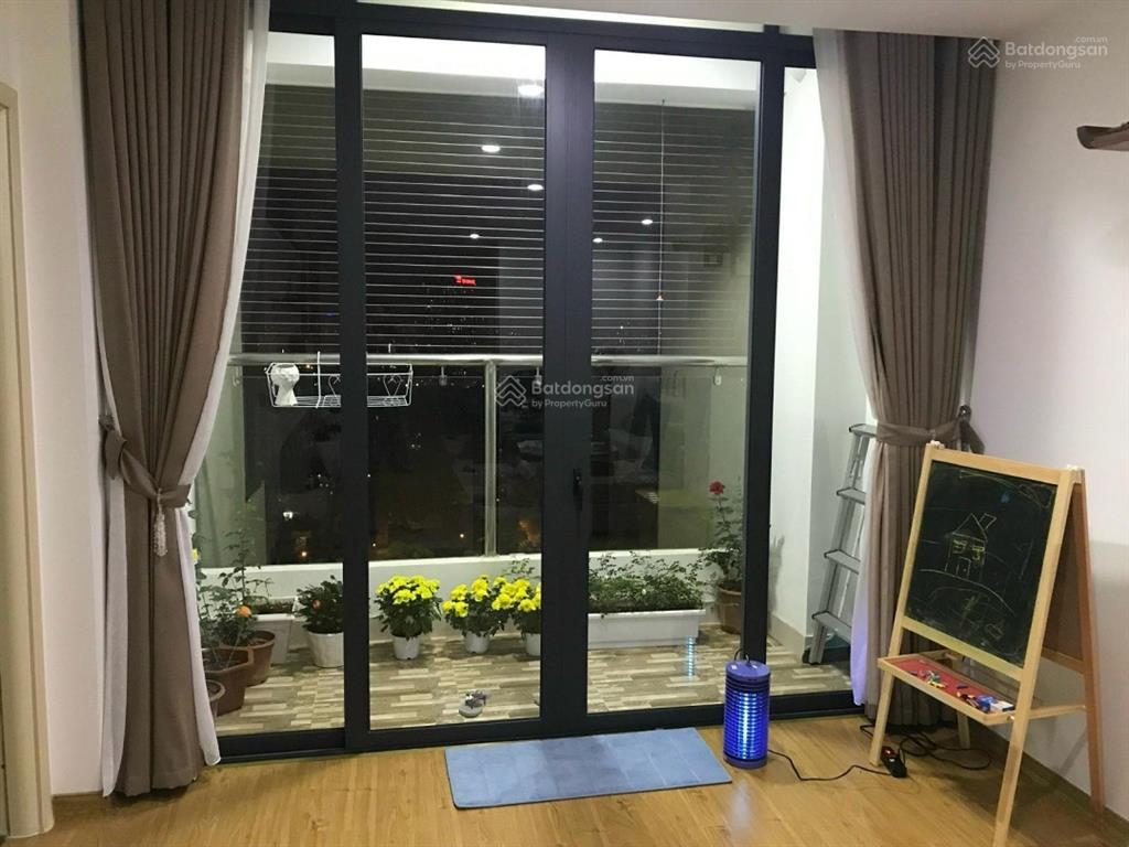 Cho thuê căn hộ 120m2 toà yên hoà sunshine  số 9 vũ phạm hàm