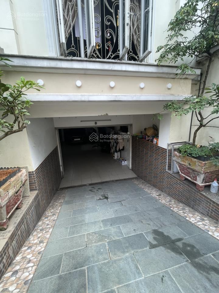 Biệt thự mt đường 6a, khu tên lửa, q.bình tân, 10x20m, hầm + 3 tấm, giá 31,5 tỷ. gần aeon mall