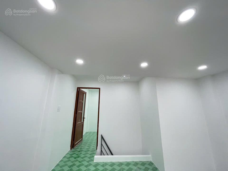 Nhà hẻm góc 3 mt mã lò, pbtđ, q.b tân, 4x8,4m, cấp 4, giá 3,7 tỷ tl. cách aeon mall chỉ 5 phút