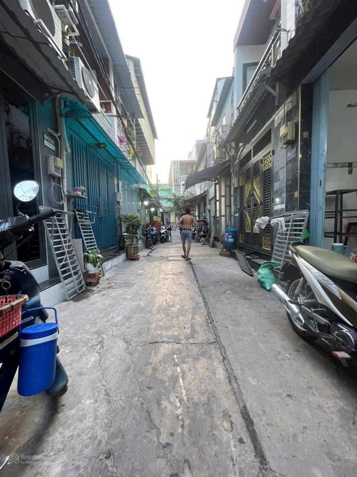 Nhà hẻm 4m, lê đình cẩn, p tân tạo, q.btân, 4x8m, 3 tấm, 4.25 tỷ. nhà mới. sát chợ,cách aeon 5 phút