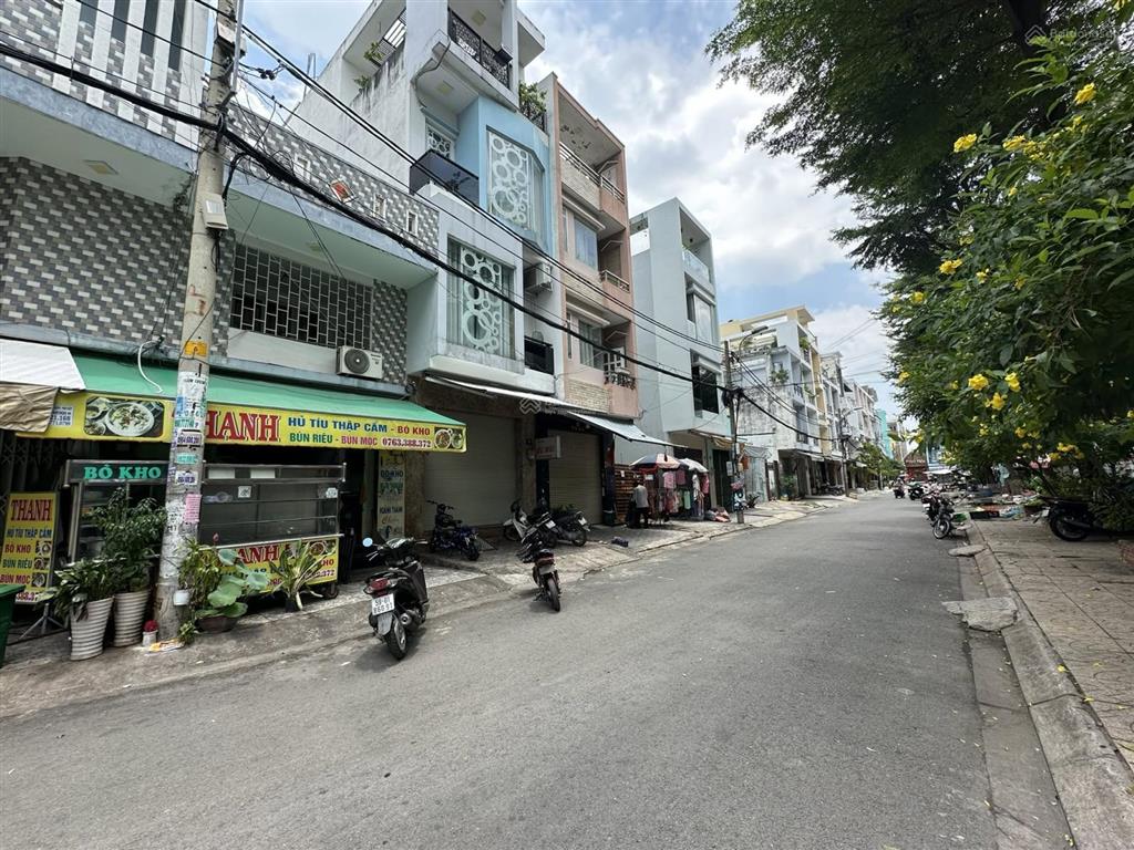 Nhà mt sát chợ da sà, đường số 6e, khu tên lửa, 4x18m, 2 tấm, 8,4 tỷ tl, gần aeon mall, 0398 520 ***