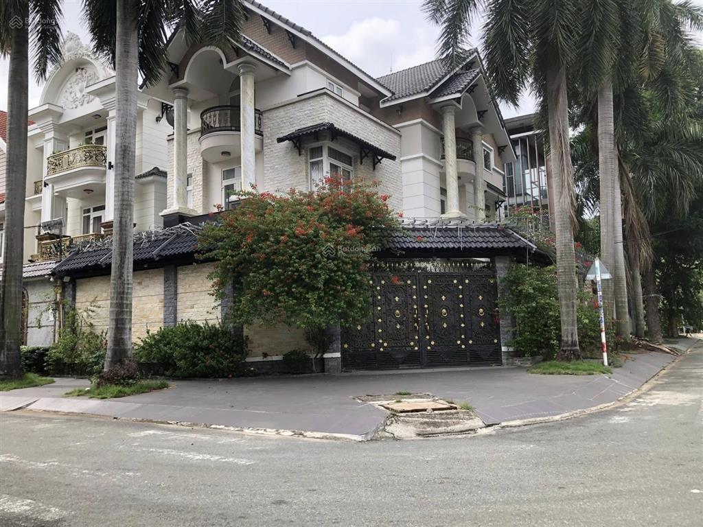 Biệt thự khu tên lửa. góc 2mt đường 13c, 10x20m, 3,5 tấm, 60tr/th. gần aeon mall.  0398 520 ***