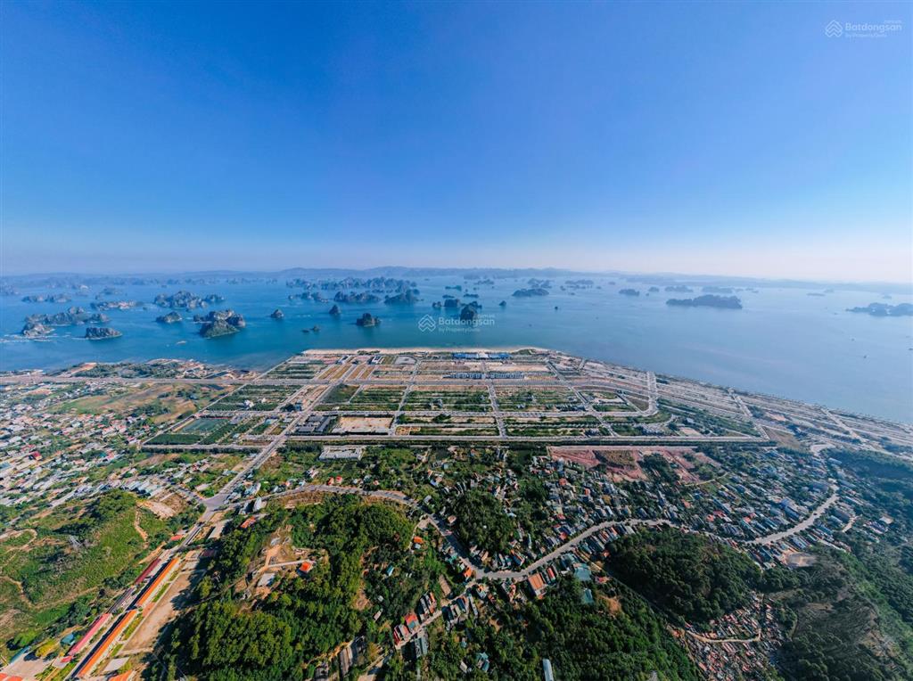 Căn hộ studio 31m2 sổ lâu dài tại da vân bay mặt vịnh bái tử long full nội thất. giá chỉ từ 1,6 tỷ