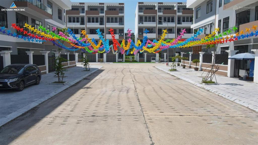 Liền kề 5t green park hà phong dt 105m2 sẵn sổ đỏ cho người hà nội đầu tư, người quảng ninh mua ở