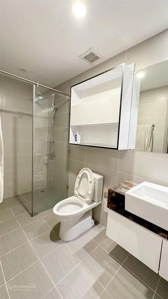 Bán gấp cc topaz city tại đ. cao lỗ q. 8, dt 70m2 gồm 2pn 2wc, nhà có sẵn nội thất, giá 1 tỷ 750