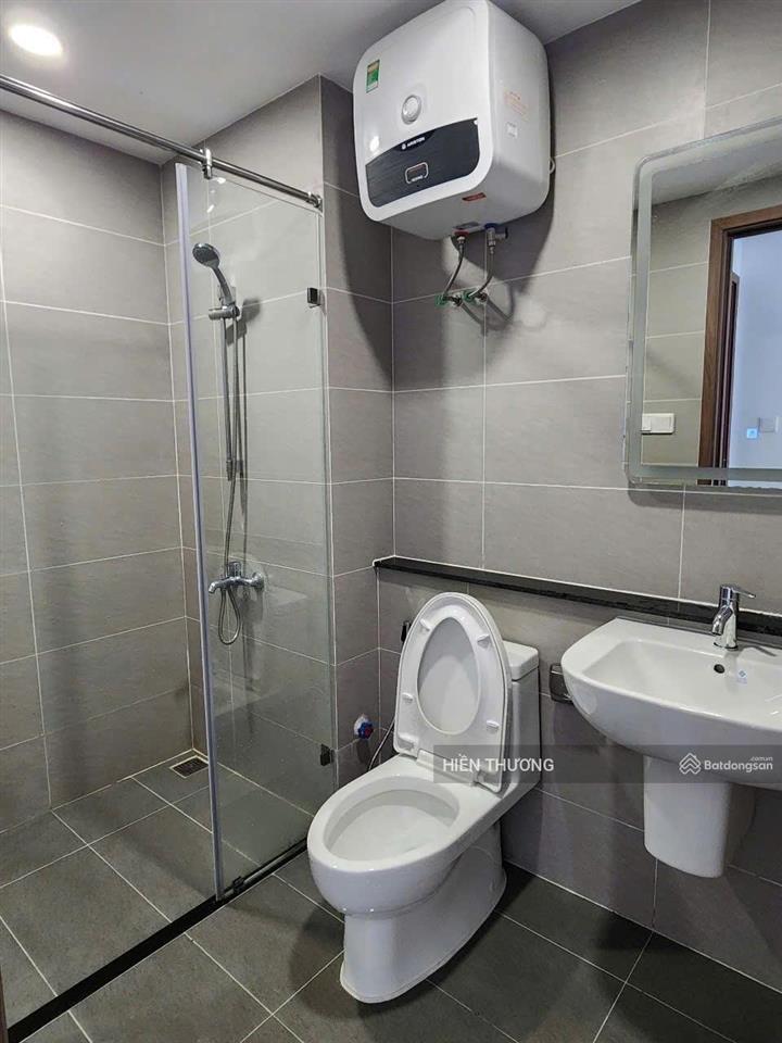 Sang gấp giá mềm căn hộ viva riverside q6, dt 76m2 gồm 2pn 2wc, view cao thoáng, giá 3 tỷ 260