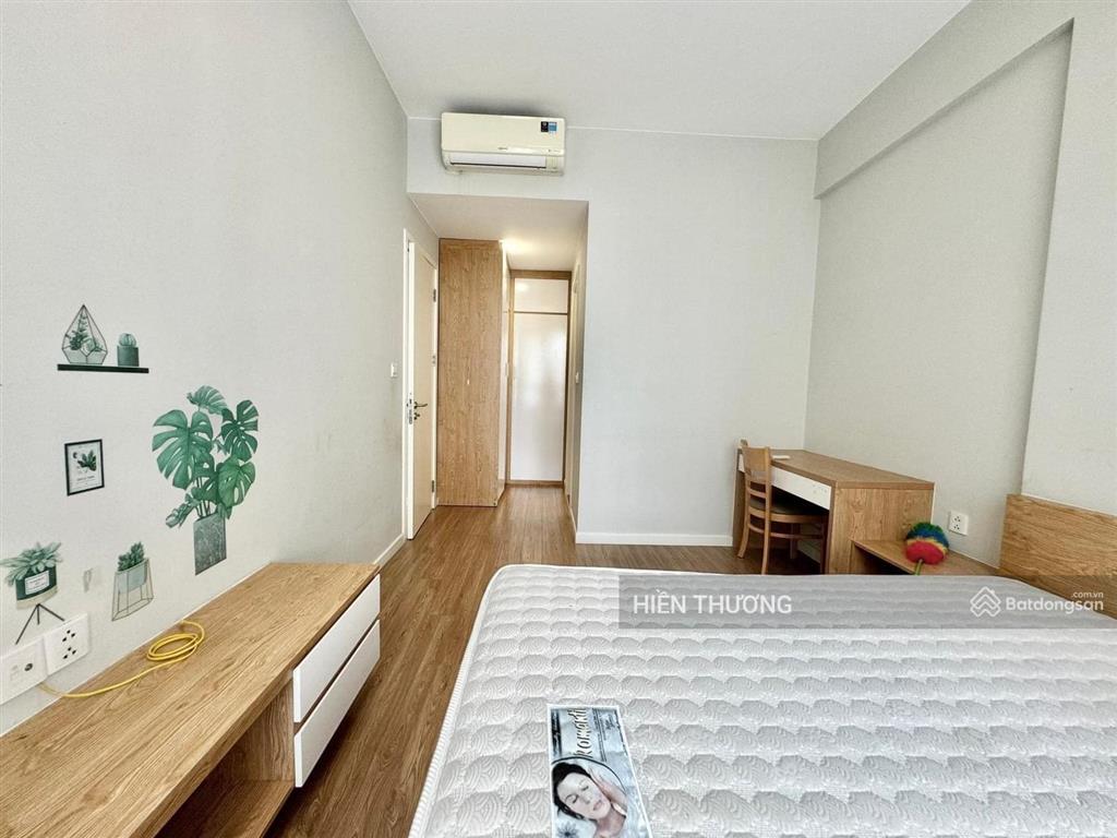 Sang gấp giá mềm căn hộ viva riverside q6, dt 76m2 gồm 2pn 2wc, view cao thoáng, giá 3 tỷ 260