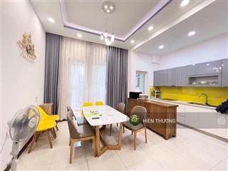 Bán căn hộ luxcity  huỳnh tấn phát q. 7, dt 68m2, gồm 2pn 2wc, giá 2 tỷ 050 có sẵn nội thất, shr