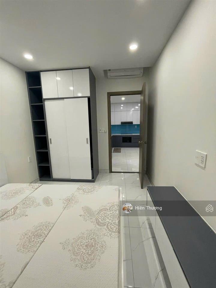 Bán gấp căn hộ flora novia phạm văn đồng  thủ đức, 2pn 2wc, dt 75m2, hướng mát mẻ