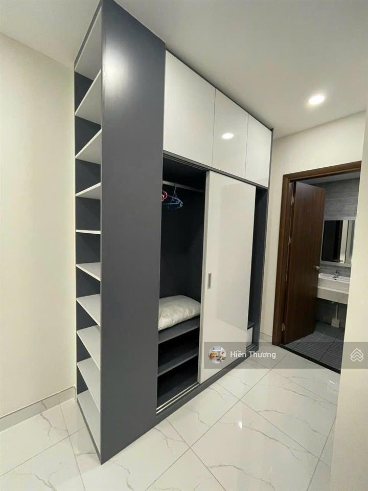 Bán gấp căn hộ flora novia phạm văn đồng  thủ đức, 2pn 2wc, dt 75m2, hướng mát mẻ