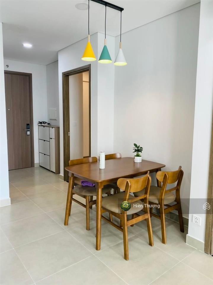 Bán gấp căn hộ ehome đông sài gòn 2 tại quận 9, 65m2, gồm 2pn 2wc, giá 1 tỷ 720 kèm nội thất cơ bản