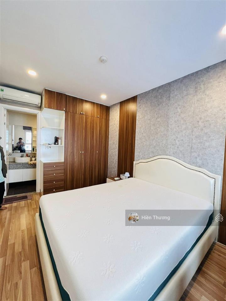 Chính chủ bán gấp ch diamond riverside q8, dt 72m2 gồm 2pn 2wc, ban công thoáng mát, giá 2 tỷ 780