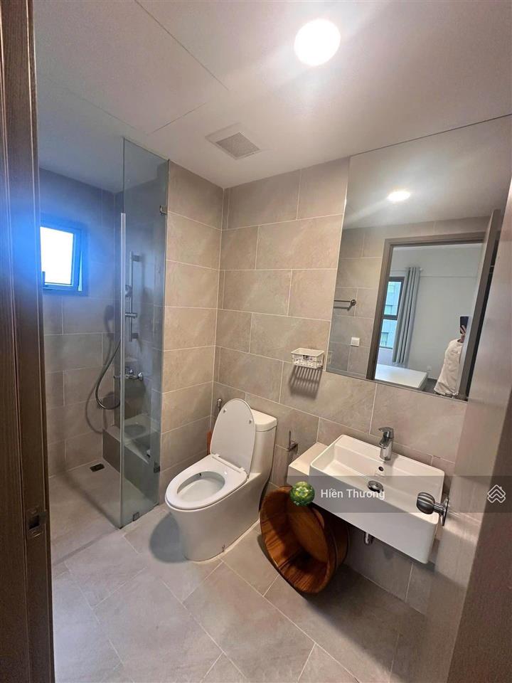 Bán gấp căn hộ b1 trường sa tại q. bình thạnh, diện tích 65m2 gồm 2pn 2wc, giá 1 tỷ 750, shr