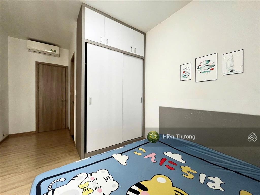 Bán gấp cc topaz city tại đ. cao lỗ q8, dt 71m2 gồm 2pn 2wc, giá 1 tỷ 720 nhà có sẵn nội thất