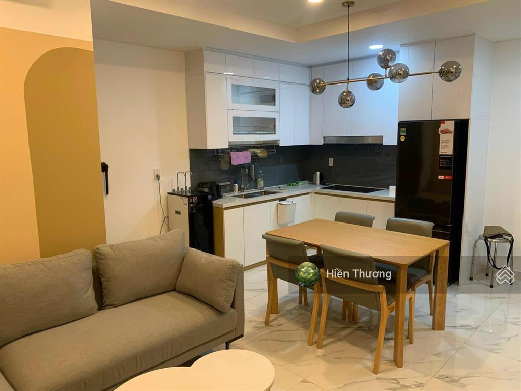 Chính chủ xả nhanh cc saigon asiana ở q6, dt 67m2 gồm 2pn 2wc, có sẵn nội thất, giá 2 tỷ 980