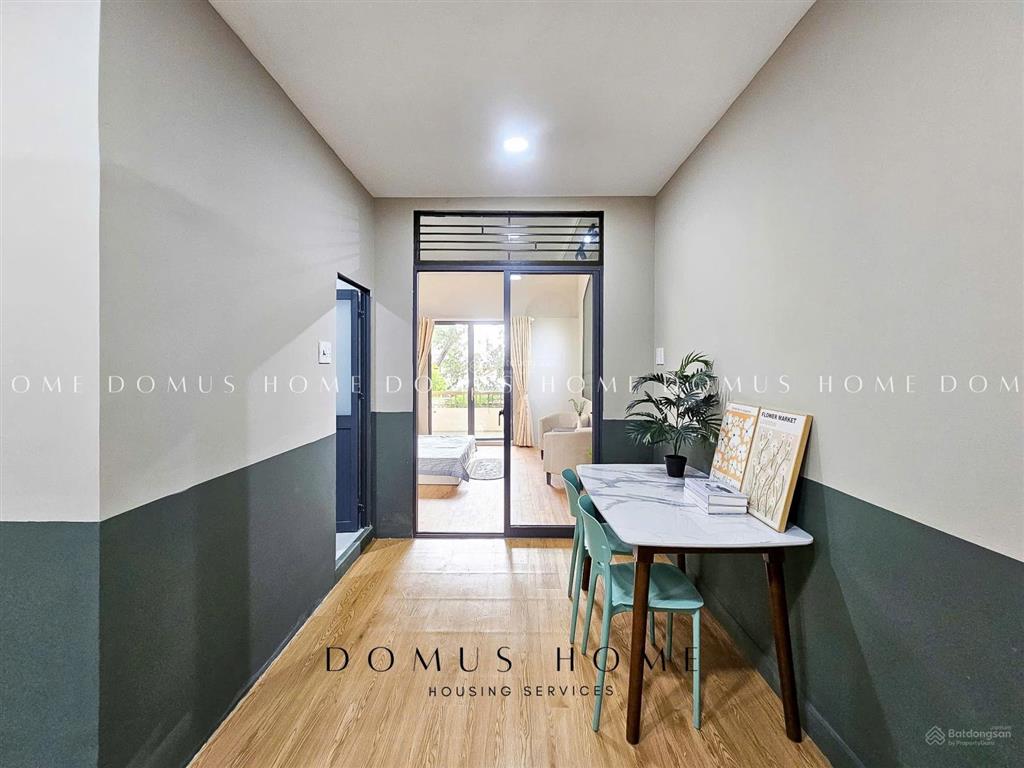 Cho thuê căn hộ tại đường khánh hội q4, thuận tiện di chuyển q1, ban công lớn, đầy đủ nội thất