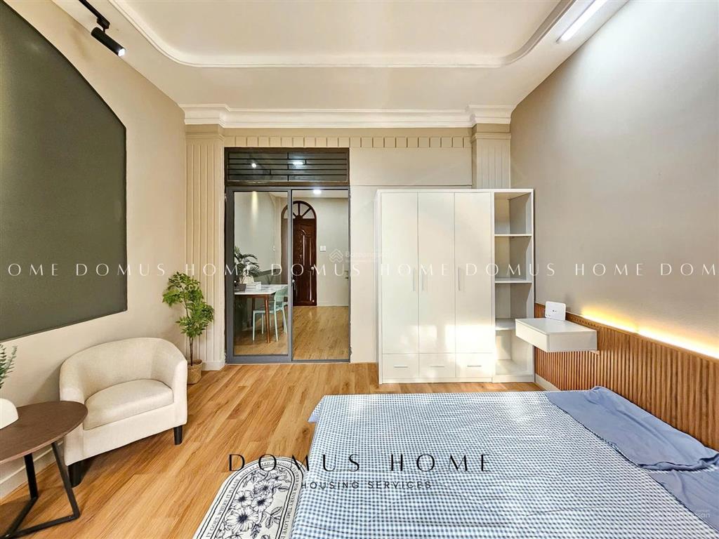 Cho thuê căn hộ tại đường khánh hội q4, thuận tiện di chuyển q1, ban công lớn, đầy đủ nội thất