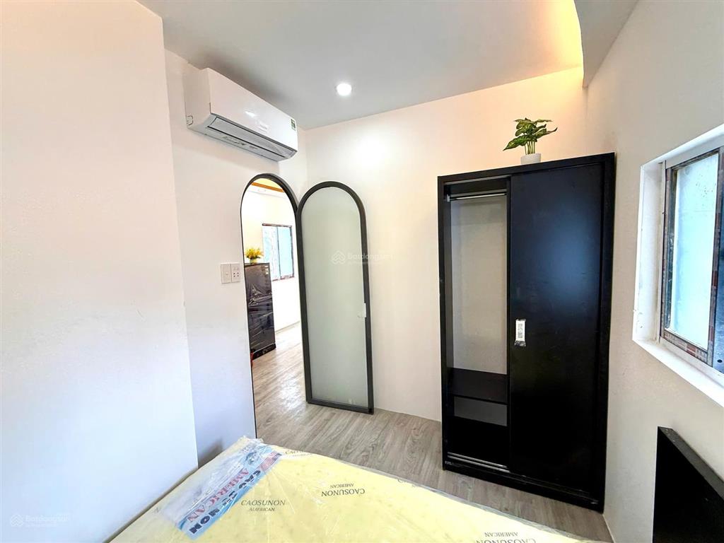 Chỉ 7tr có ngay căn 2 phòng ngủ, có máy giặt riêng, bếp ngoài phòng, cửa sổ thoáng