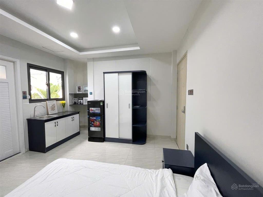 Căn hộ mới, đẹp, sạch sẽ trung tâm quận 10, có máy giặt riêng, thuận tiện di chuyển ueh, bách khoa