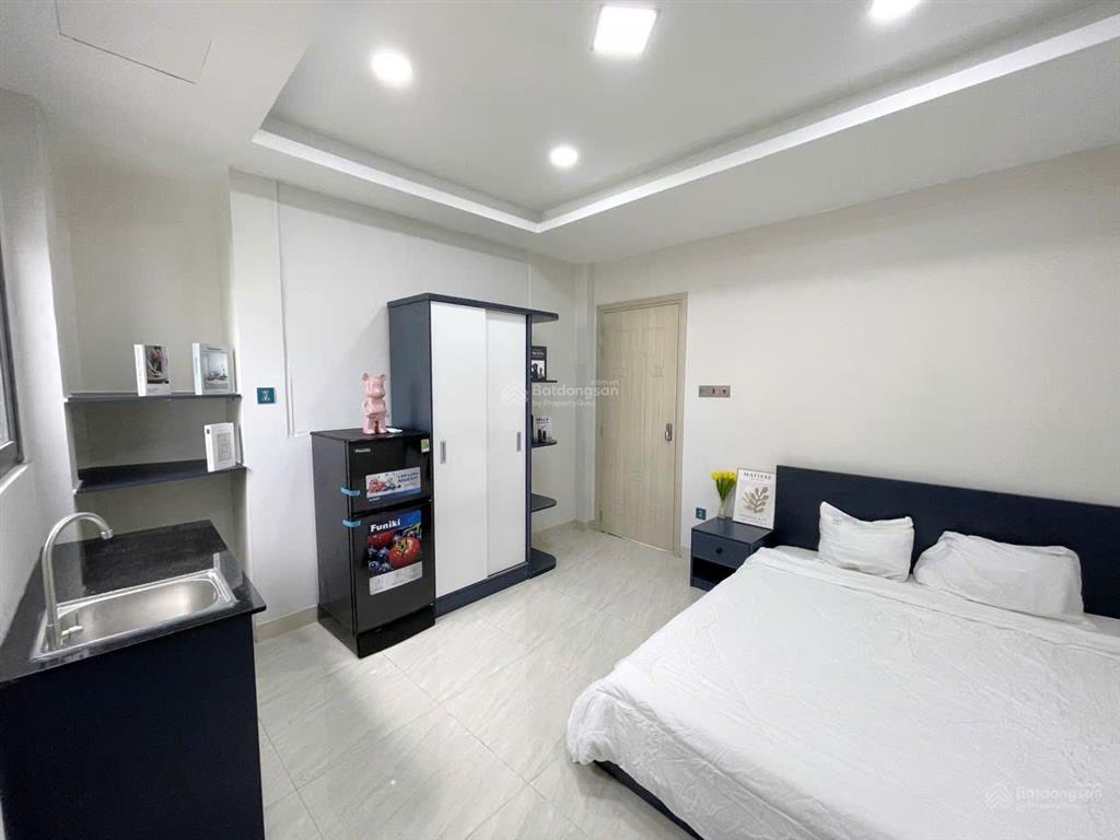 Căn hộ mới, đẹp, sạch sẽ trung tâm quận 10, có máy giặt riêng, thuận tiện di chuyển ueh, bách khoa